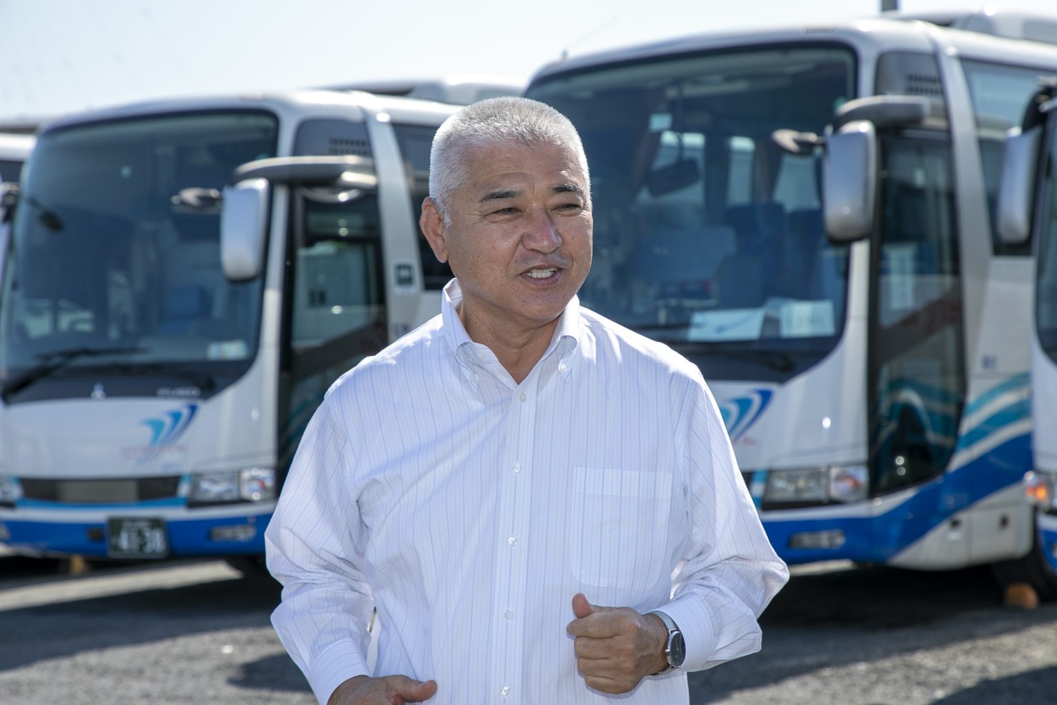 会社について さくら観光バス 採用